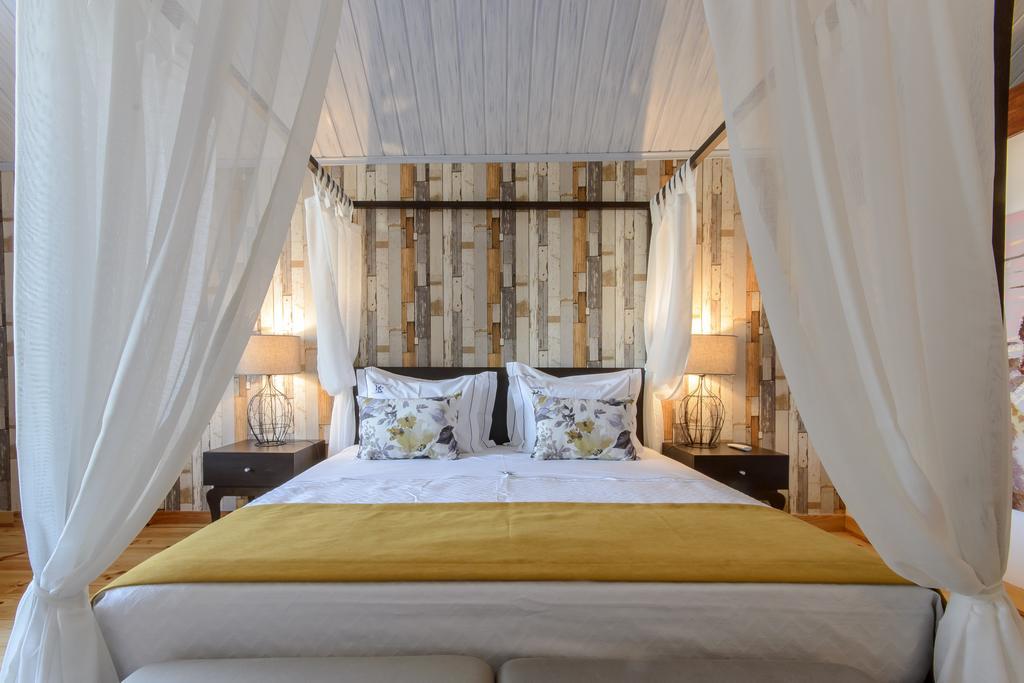 Villa Rio Guest House Suites 波尔蒂芒 外观 照片